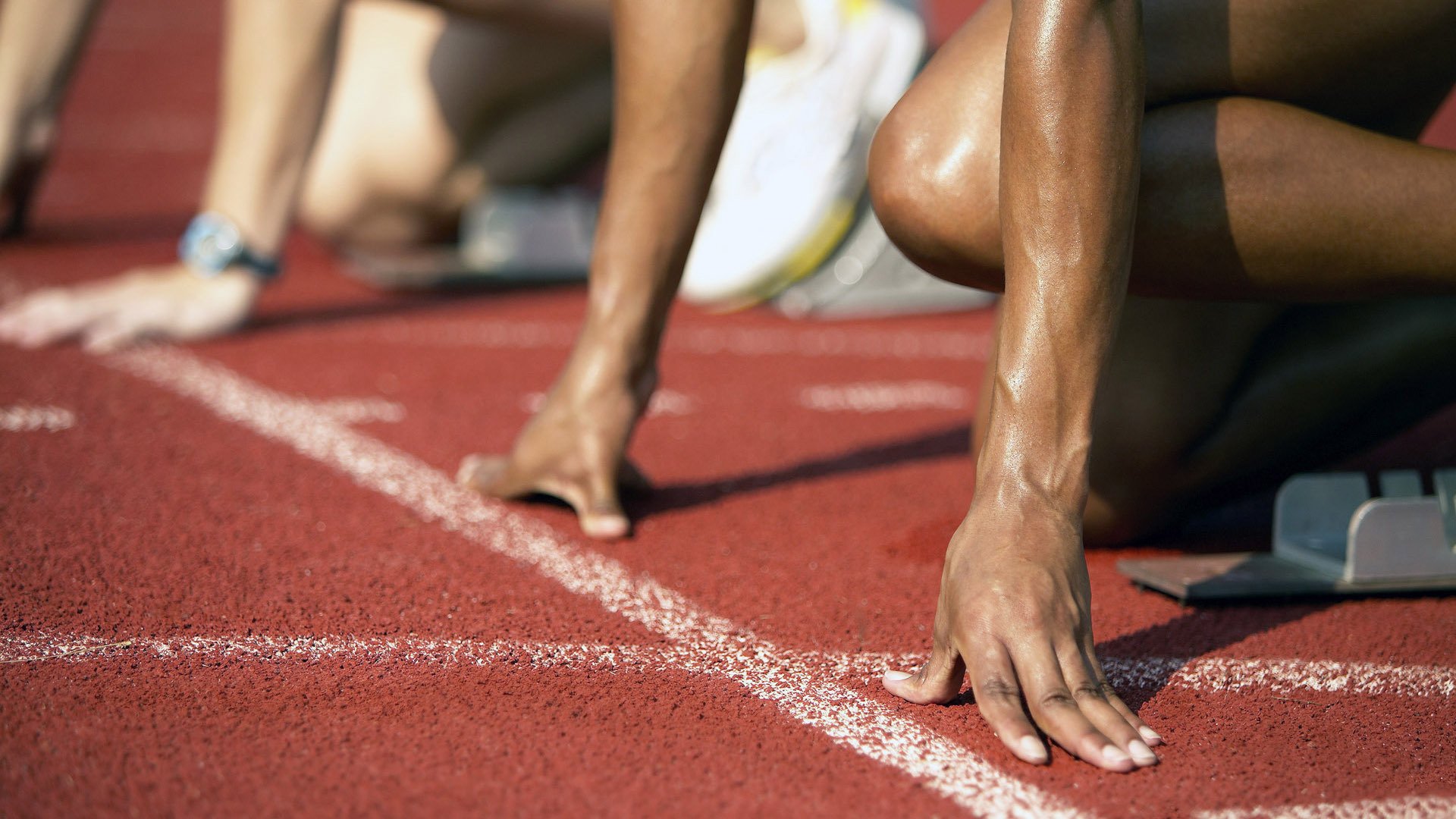 夜光自行车骑行赛，灯火辉煌中的运动盛会，自行车夜行灯推荐